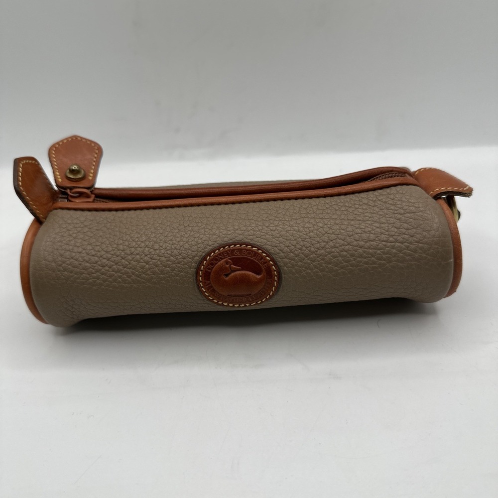 *VINTAGE* Dooney & Bourke Leather Makeup Roll A2 652356
